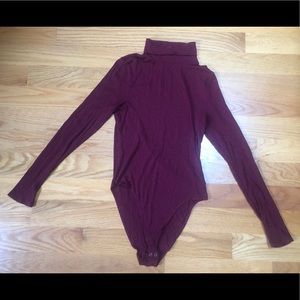 Aerie large maroon ribbed turtle neck body suit